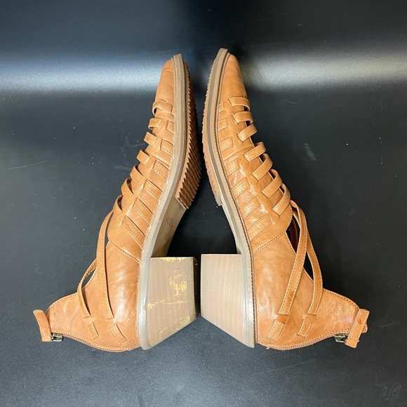 Kelsi Dagger Brooklyn Clinton Shooties Women’s Size 8.5 Sandals - Picture 6 of 8